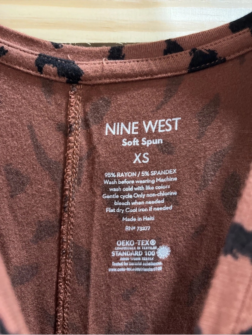 Nine West Brown Tank Top with Black Abstract Print - Picture 2 of 9